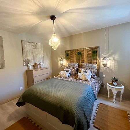 La Maison D'Eddy Et Caro Aux Portes Du Verdon Trigance Exteriör bild