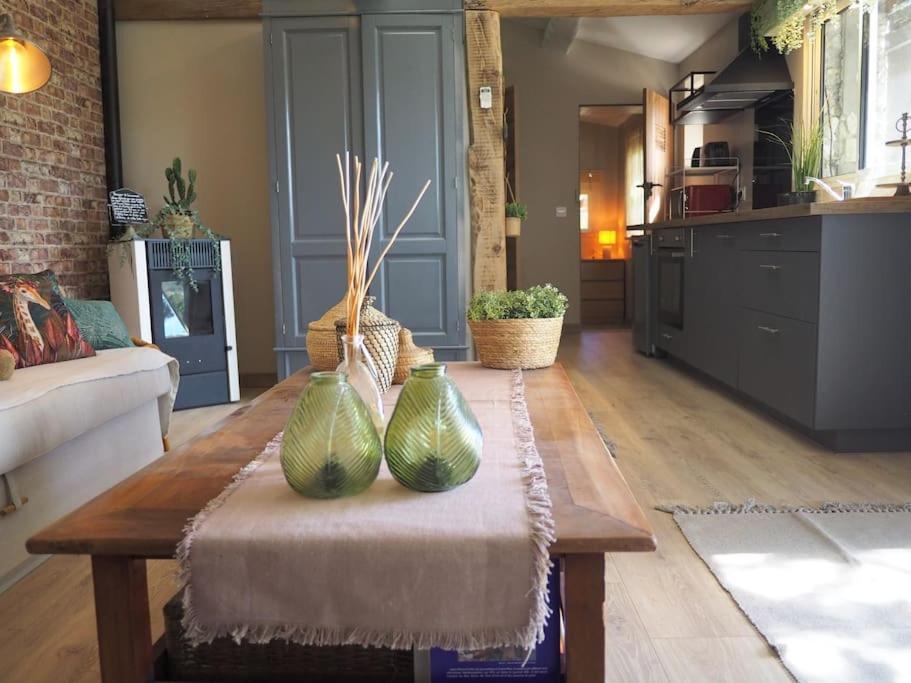 La Maison D'Eddy Et Caro Aux Portes Du Verdon Trigance Exteriör bild