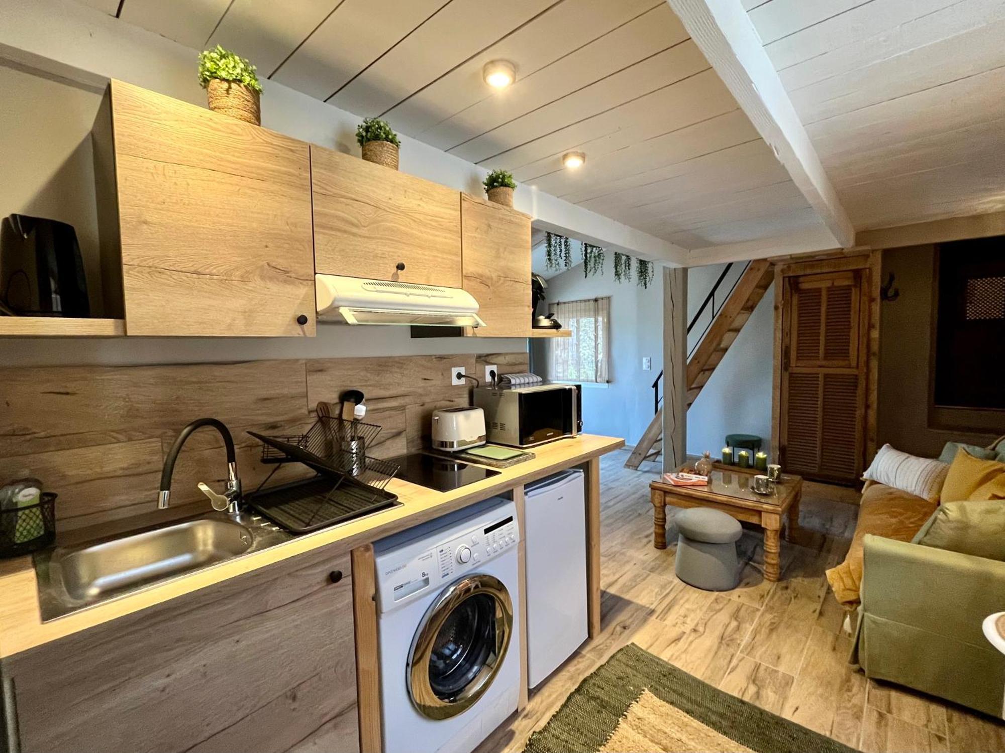 La Maison D'Eddy Et Caro Aux Portes Du Verdon Trigance Exteriör bild